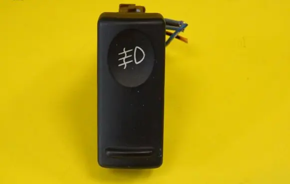 Renault 19 Fog light switch 