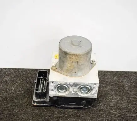 Audi Q3 8U ABS Pump 5N0614109BA