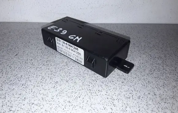 BMW 5 E39 Door control unit/module 61356904255 6904255