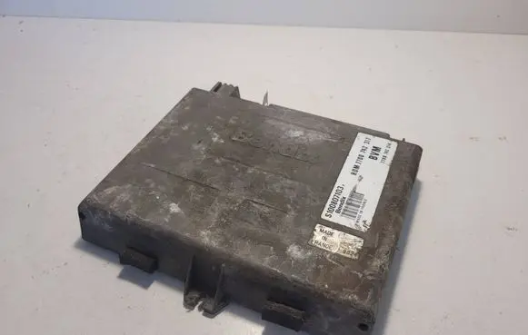 Renault Espace II Engine control unit/module 7700742317 7700742314 S100807103