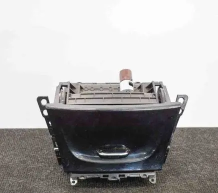 Car ashtray