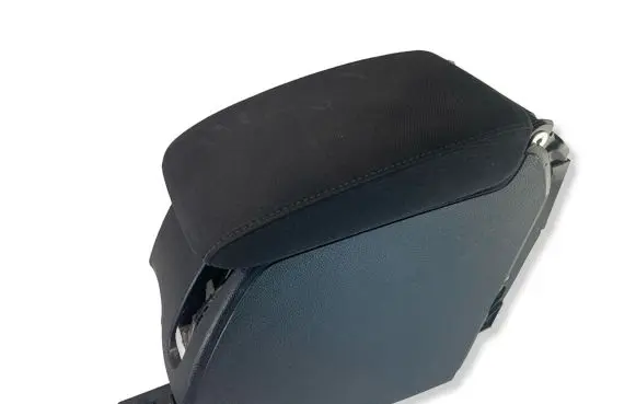 Volkswagen Golf VI Armrest 1K5864251C