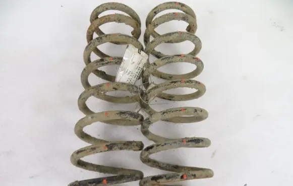 Suzuki Vitara (ET/TA) Rear coil spring