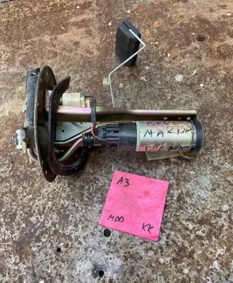 Mazda Demio In-tank fuel pump B33L