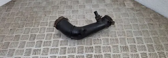 Toyota Yaris Turbo air intake inlet pipe/hose 1788033010