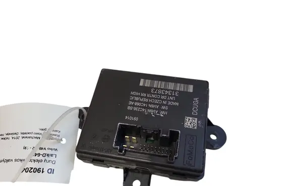 Volvo V40 Door control unit/module 31343873