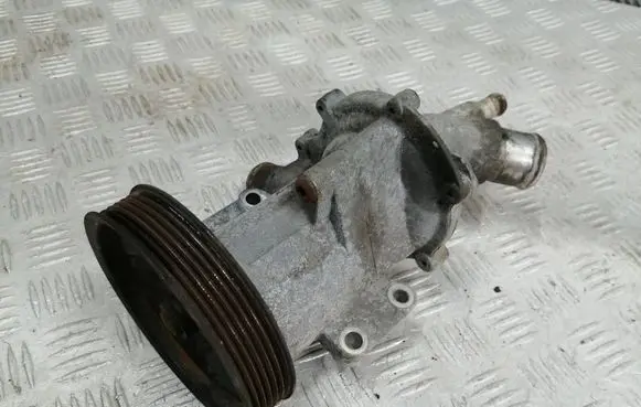 Fiat 500X Water pump 