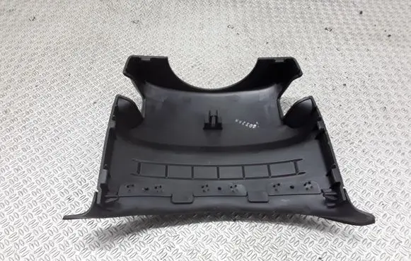 KIA Ceed Steering wheel column trim 848541H000