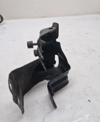 Mercedes-Benz E W211 Radiator support slam panel bracket 