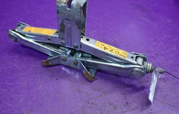 Nissan Murano Z50 Lift Jack 99550CA06