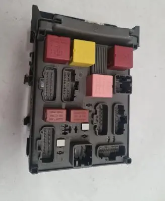 Renault Espace - Grand espace IV Comfort/convenience module 8200447435 8200403409 8200315962