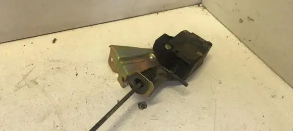 Peugeot 607 Central locking motor 