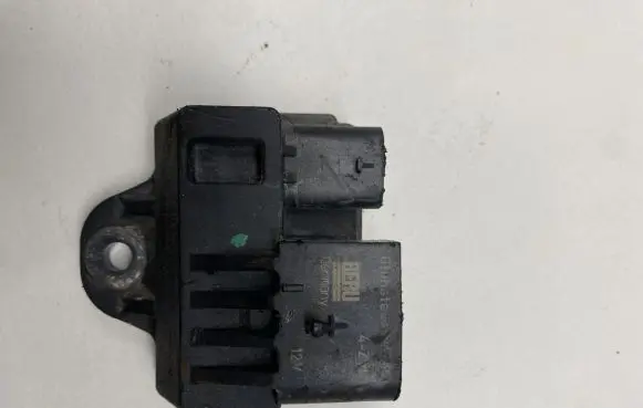 BMW X1 E84 Glow plug pre-heat relay 781085602