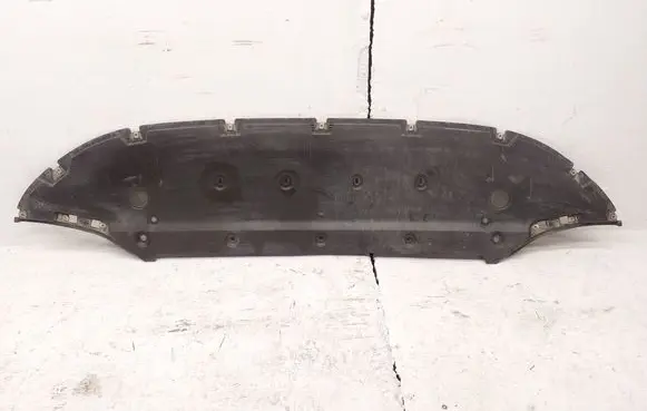 Front bumper skid plate/under tray