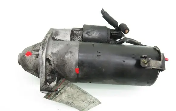 Volkswagen PASSAT B5.5 Starter motor 068911024G 0001110128