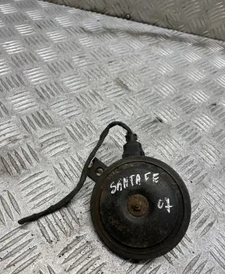 Hyundai Santa Fe Horn signal 28R000033