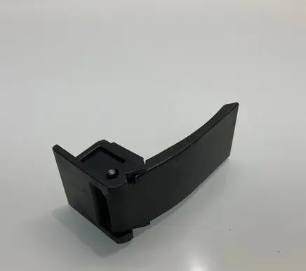 Mercedes-Benz E W211 Rear seat rail trim cover 2119200286 70010102 A2119200286