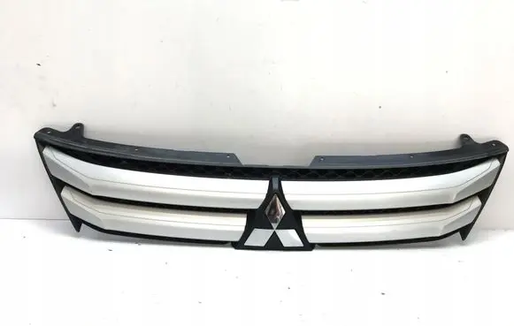 Mitsubishi Eclipse Cross Front bumper upper radiator grill 7450B048