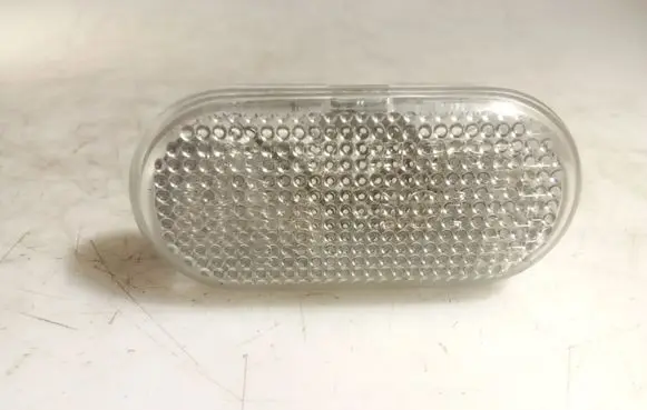 Front fender indicator light