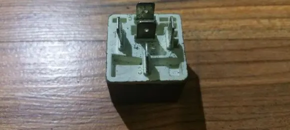 Renault Laguna I Other relay 7700810929B 7700810929-B