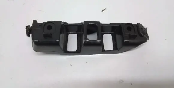 Volkswagen Touareg II Front bumper mounting bracket 7P6807183F