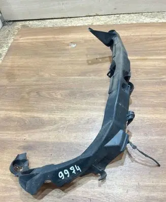 BMW 3 E90 E91 Headlight/headlamp mounting bracket 7138402