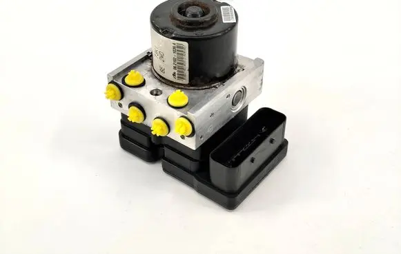 Suzuki Swift I ABS control unit/module 06210210394 06210952323 28570024013
