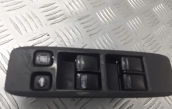 Nissan Primera Front door window switch trim 25401-AV640