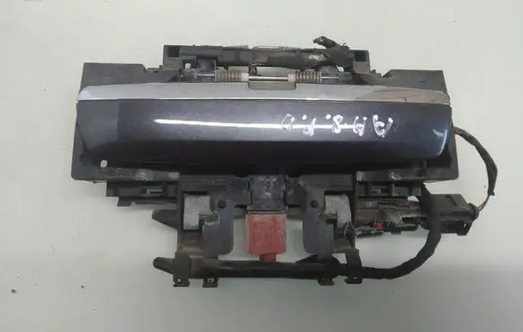 Audi A8 S8 D3 4E Front door exterior handle 4E0949137