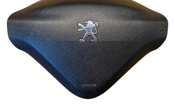 Steering wheel airbag