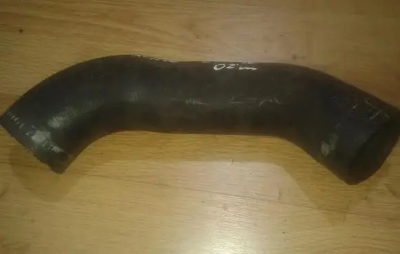 Ford Mondeo Mk III Intercooler hose/pipe