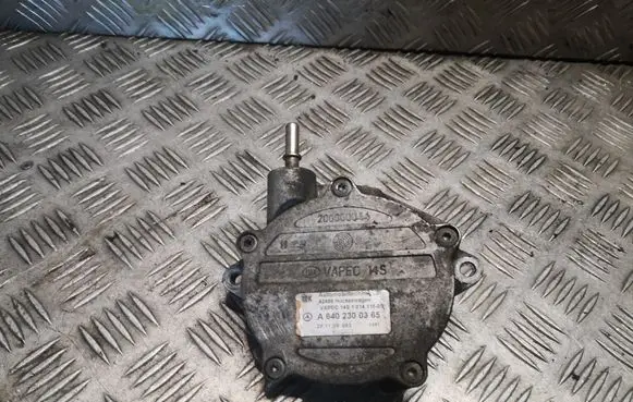 Vacuum pump