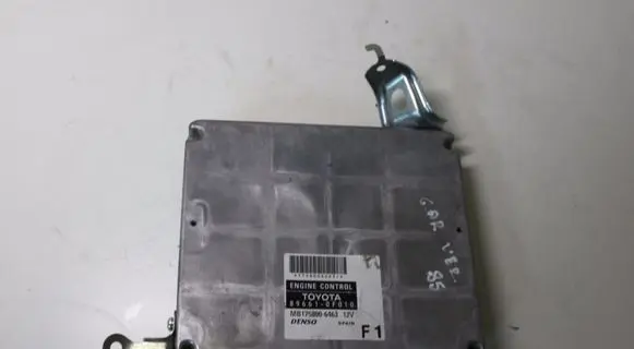 Toyota Corolla E140 E150 Engine control unit/module 2584AR124KTY
