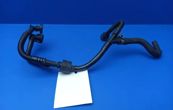 BMW 7 E65 E66 Fuel line/pipe/hose 7515796 11446610 13907515796