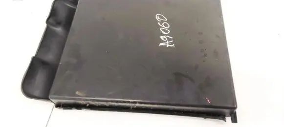 Opel Zafira B Glove box