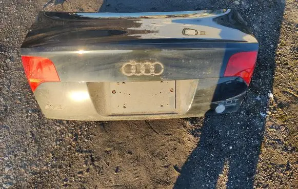 Audi A4 S4 B7 8E 8H Tailgate/trunk/boot lid