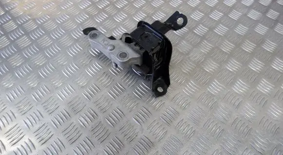 Toyota Yaris XP210 Engine mount bracket 12305K0050
