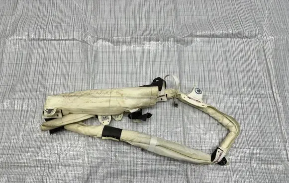 Citroen DS7 Crossback Roof airbag