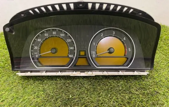 BMW 7 E65 E66 Speedometer (instrument cluster) 62116946845
