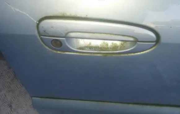 Mazda 626 Front door exterior handle