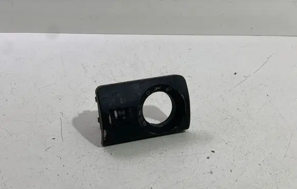 Headlight level height control switch