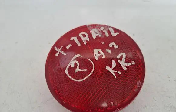 Nissan X-Trail T30 Rear tail light reflector 26560EQ000 26560EQ00A