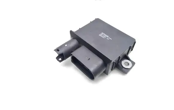 BMW 5 F10 F11 Glow plug pre-heat relay 2502194