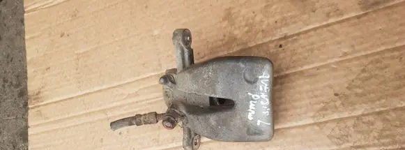 Toyota Avensis T250 Rear brake caliper 