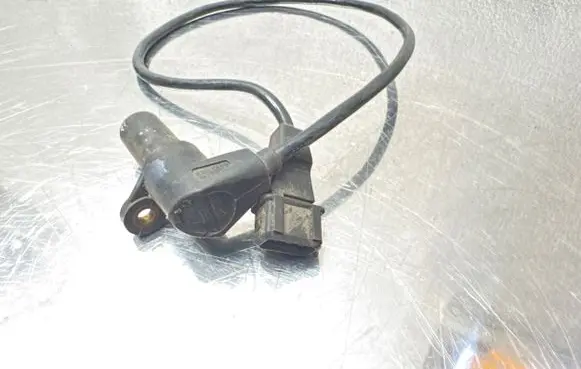 Opel Zafira A Crankshaft position sensor 90520854
