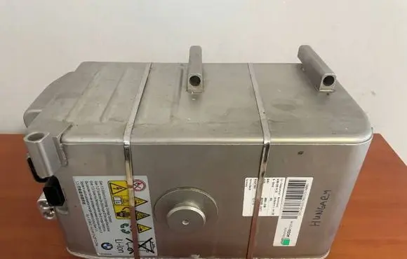 BMW 7 F01 F02 F03 F04 Hybrid / electric car battery 8623428 0153170001