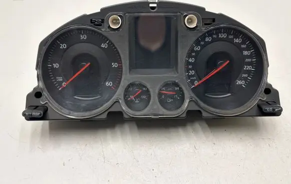 Volkswagen PASSAT B6 Speedometer (instrument cluster) A2C53145550