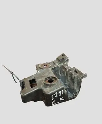 Volkswagen Golf VI Rear bumper mounting bracket 5K6807393A