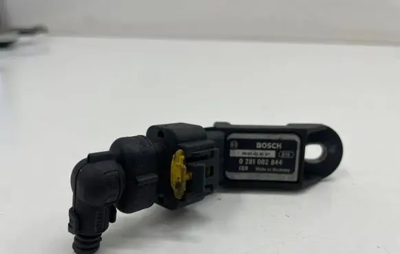 Opel Zafira B Air pressure sensor 0281002844