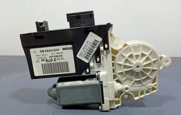 Peugeot 807 Front door window regulator with motor 991869205